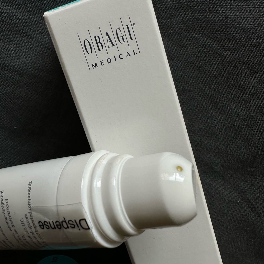 BNIB Obagi Retinol 0.1 Cream by Obagi for Women 1 oz Cream - Picture 3 of 4